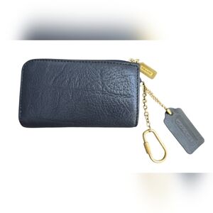 Vintage Coach navy blue pebbled leather zip wallet w/ hangtag & carabiner VGUC